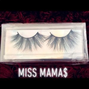 Jontahontas’ Mink Blinks